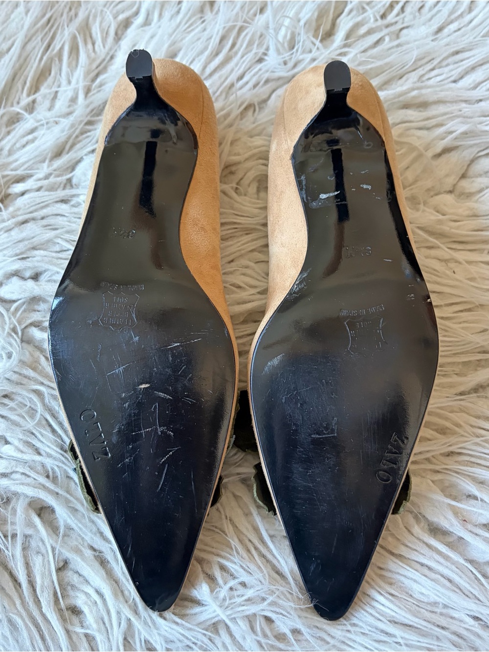 Zalo Suede Pointed Toe Floral Accents Tan Brown Pump High Heels Shoes Size 8.5M - Picture 4 of 9